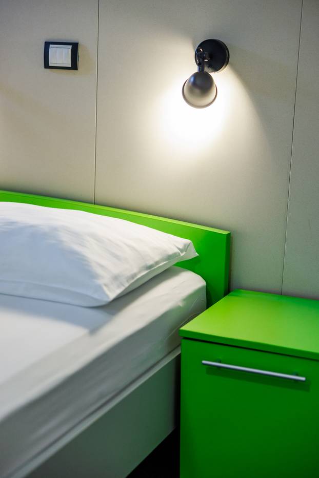 FOTO Zavirite u prvi brod-hotel u Hrvatskoj: Noćenje na ovom brodu u Rijeci ima posebnu čar