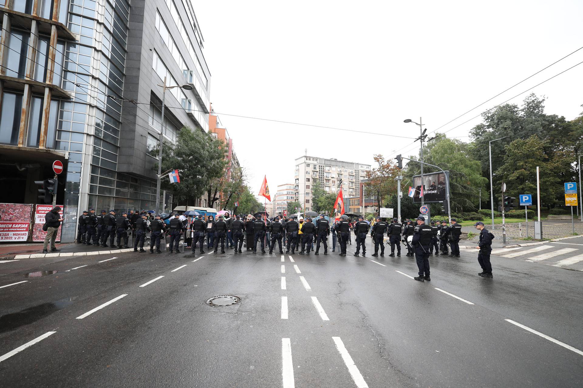 Beograd: Policija je blokirala protivnike Europrajda 