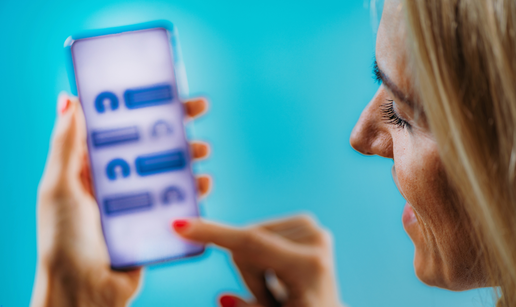 Žena se razvela od muža zbog AI chatbota: 'Seksualni život mi nikad nije bio bolji. Ženimo se!'