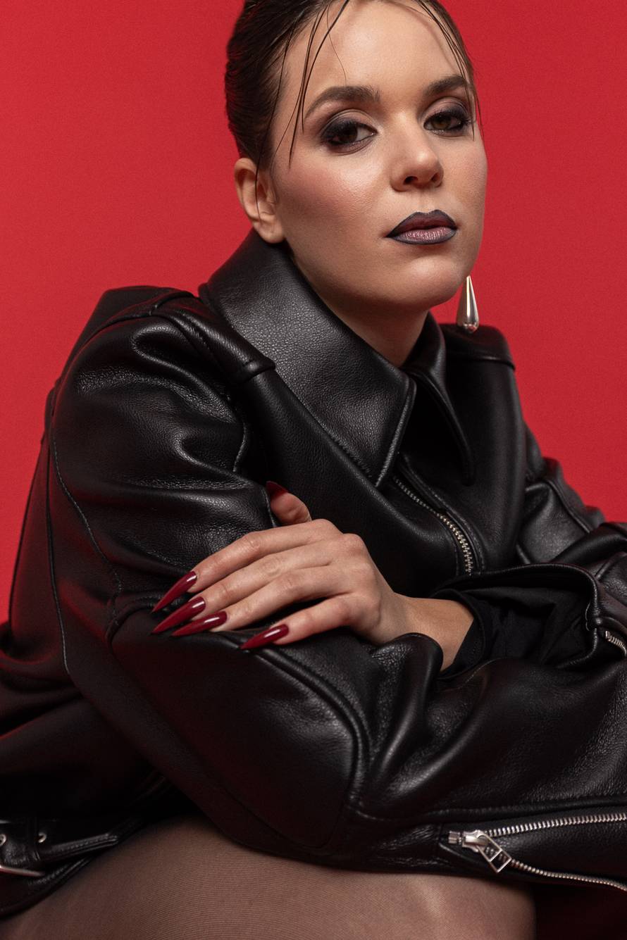 Lara Demarin se vraća na Doru s pjesmom Mantra: 'Cvek me naučio da se strpljenje isplati!'