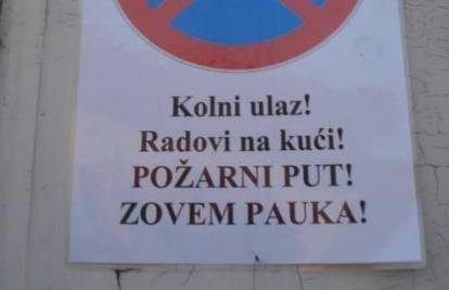 Nitko mu više ne parkira pred kuću zbog upozorenja