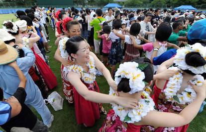 Japan: Obaranje svjetskog rekorda u grupnoj masaži