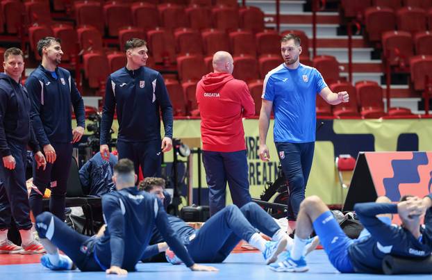 Malmo: Trening hrvatske reprezentacije uoči sutrašnje utakmice protiv Švicarske