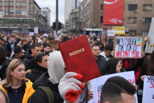 Masovni prosvjedi u Nišu