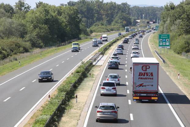 Karlovac: Gust promet na autocesti A1