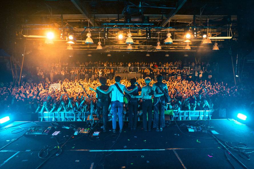 Joker Out rasplesao je Tvornicu Kulture: Hrvatice na pozornicu bacale ružičaste grudnjake...