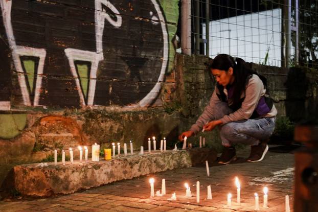 Aftermath of Colombia earthquake, in Manizales