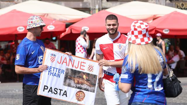 Leipzig: "Janje better than pasta" - poruka hrvatskih navijača Talijanima