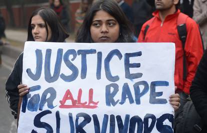 U bolnici preminula studentica koju su u Indiji brutalno silovali