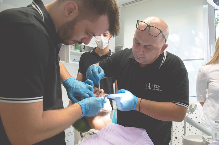 Osmijeh kao iz filma: Možete vidjeti prije kako ćete izgledati