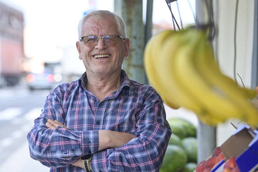 Slunj: Latif Muhtarij prvi je prodavao banane u Slunju