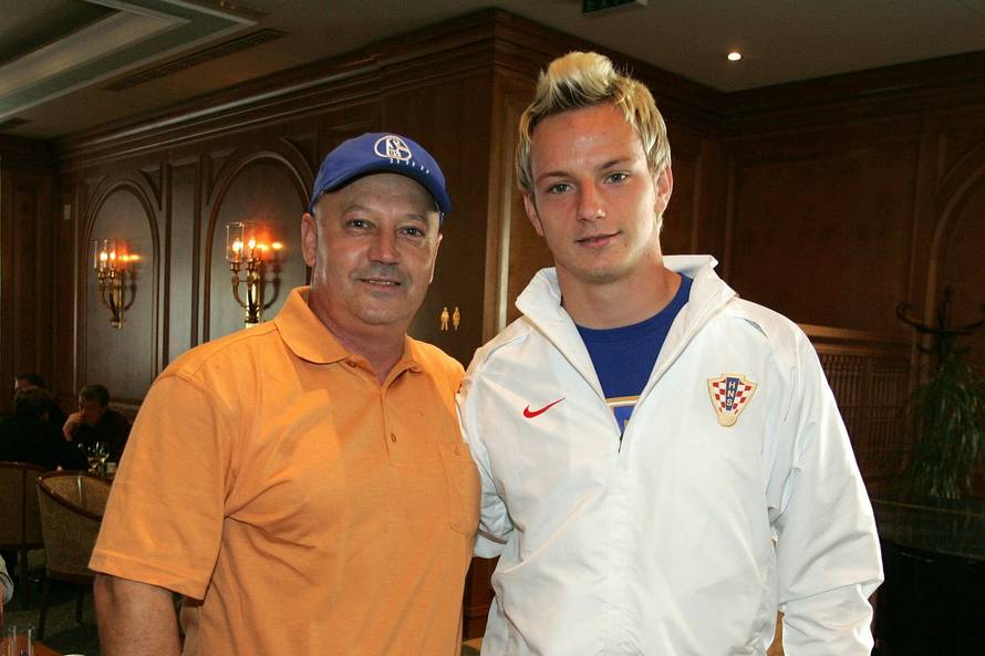 HNS: Zgroženi smo sramotnim napadom na Rakitića i obitelj