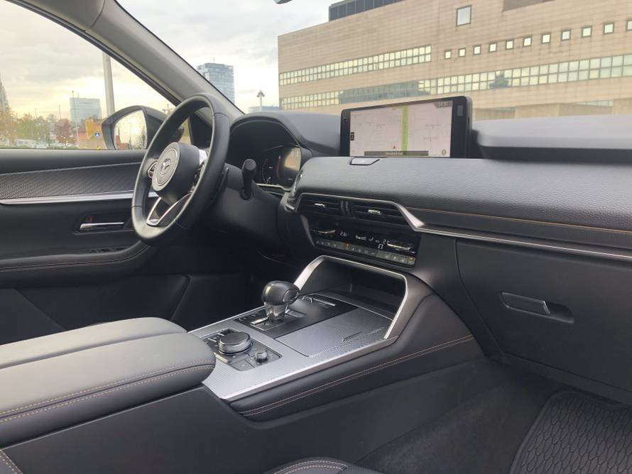 Testirali smo Mazdu CX-60: Tko kaže da dizel nema budućnost!