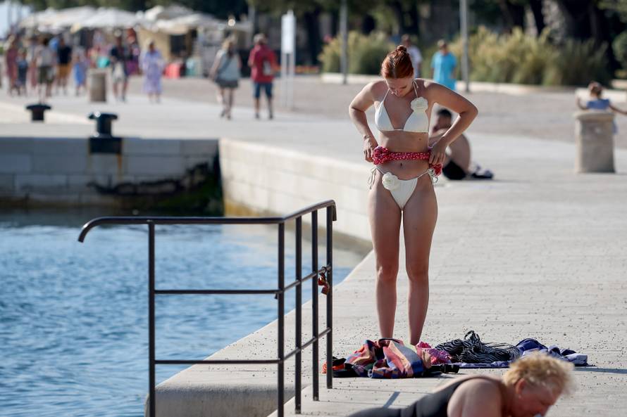 Zadar: Kupanje na rivi