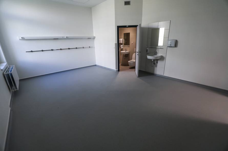 Zagreb: Obnovljeno rodilište u Petrovoj nakon što je bilo oštećeno u potresu 2020.