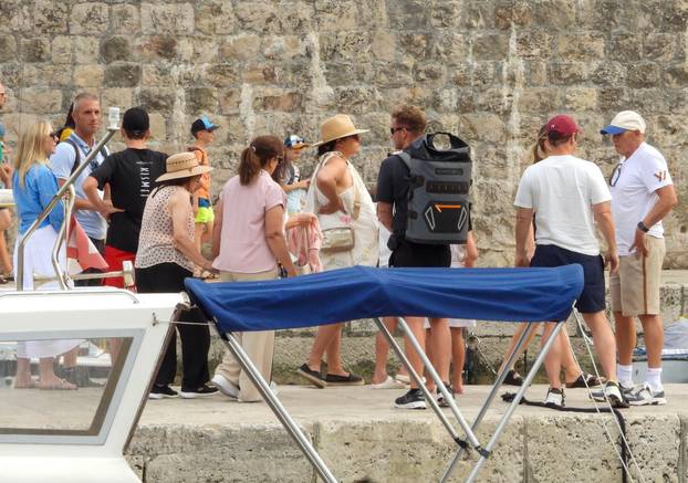 U Dubrovnik uplovila jedna od najluksuznijih jahti na svijetu, na njoj je bilo zanimljivo društvo