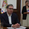 Napeto na Kosovu, Vučić: 'Pokušavaju natjerati naše ljude da promjene svoje tablice'