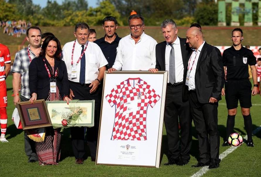 Vatreni su golijadom obilježili 110. rođendan sisačke Segeste