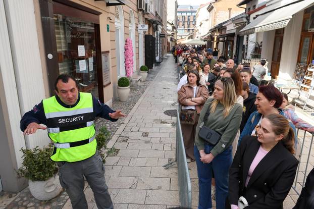 Sarajevo: Prodaja ulaznica za koncert Dine Merlina na Koševu