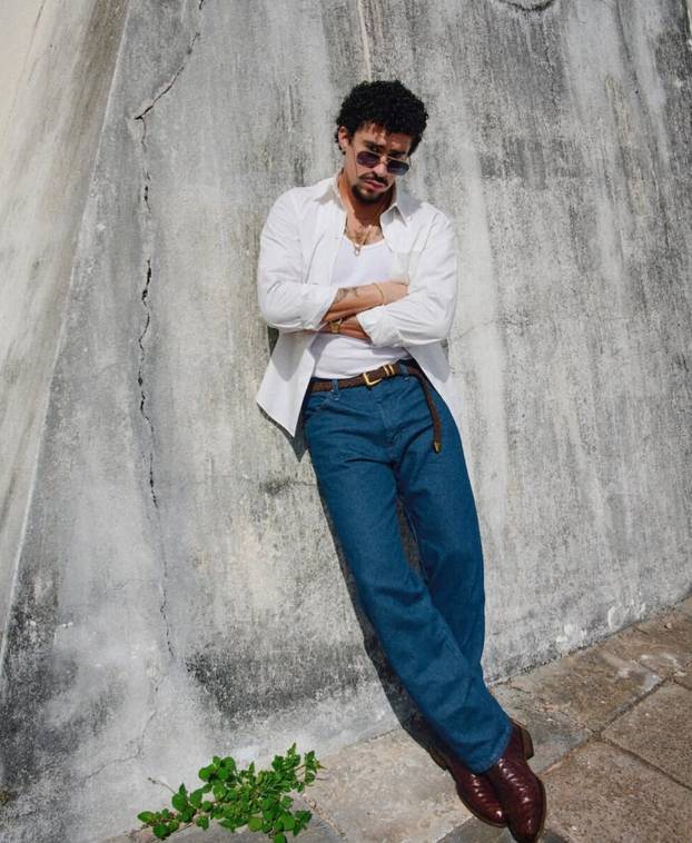 FOTO Bad Bunny kao inspiracija: Pronašli smo Zara komade koji su gotovo isti onima koje nosi