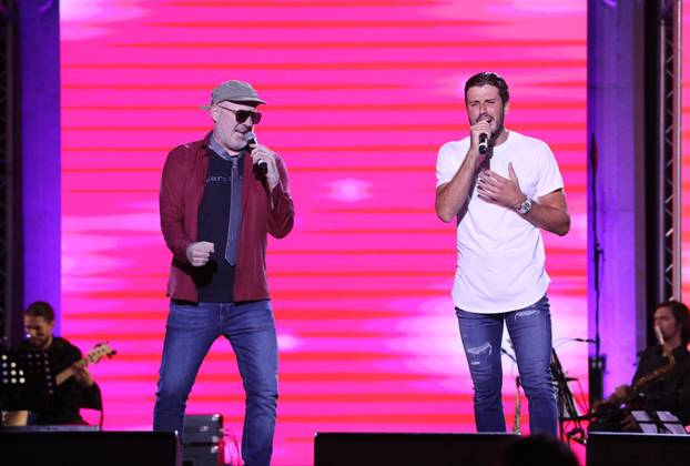 Počela je finalna večer Splitskog festivala