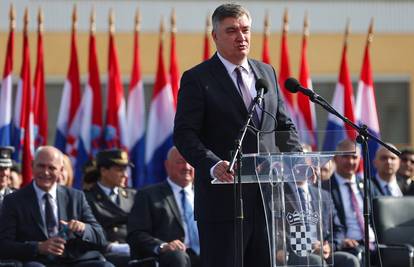 Milanović: 'Zaboravimo te priče da netko mora biti ovakav ili onakav da bi volio domovinu'