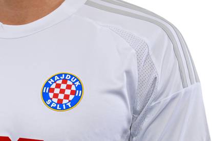 Hajduk objavio dresove za novu sezonu. Kako vam se sviđaju?