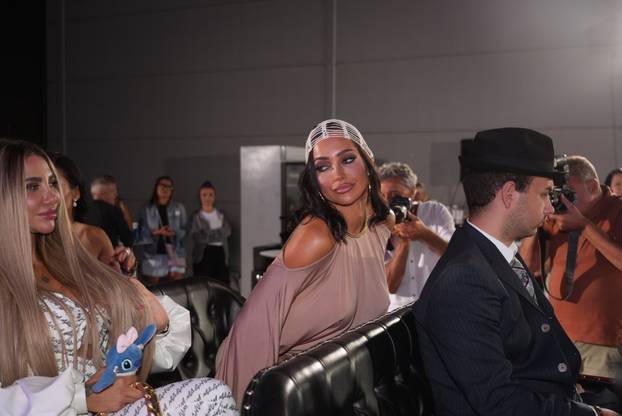 Beograd: Laura Prgomet ušla je u show  Eilta 10 na televiziji Pink