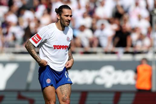 Hajduk - Croatia (Z) 4-1:  Domaći rutinski sredili goste. Livaja je opet pokazao kakva je klasa...