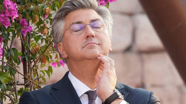 Der Europapark hat zum Sommerfest in den Kroatischen Themenbereich eingeladen. Andrej Plenkovic Kroatien Premierminister