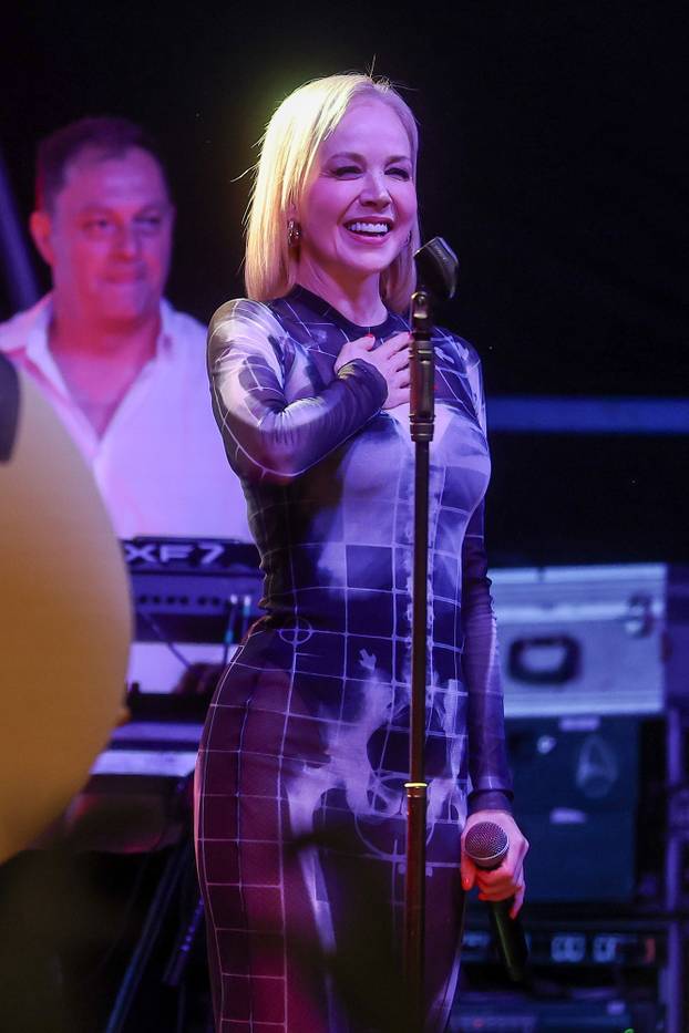 Sarajevo: Jelena Rozga nastupila na otvaranju Summertime Madness festivala