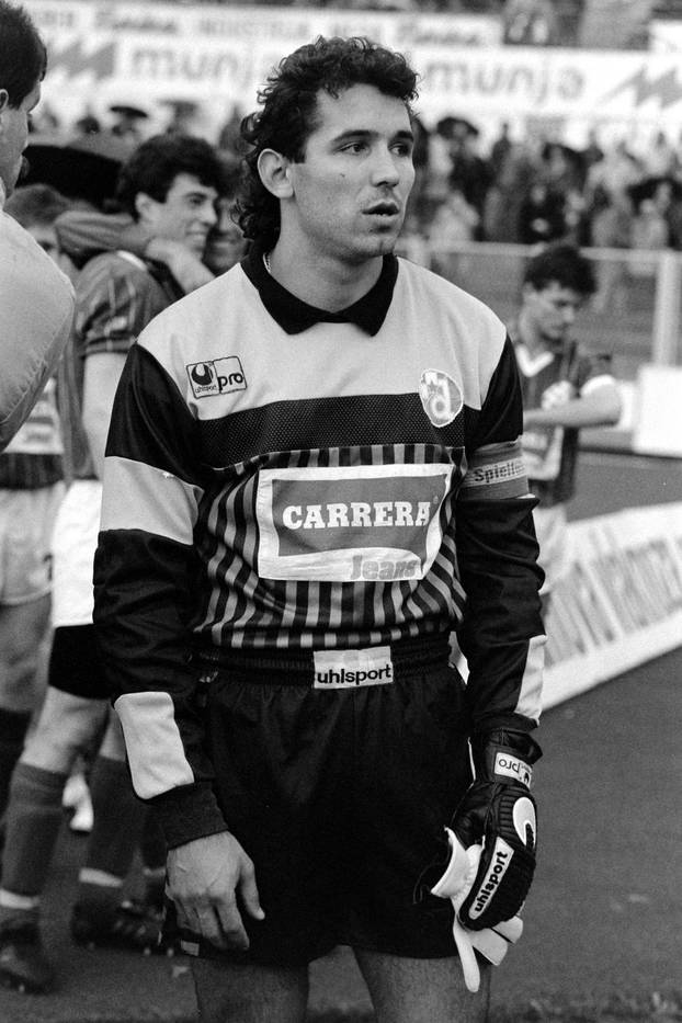 Zagreb: Savezna liga Jugoslavije, Dinamo - Borac, 7.4.1990.