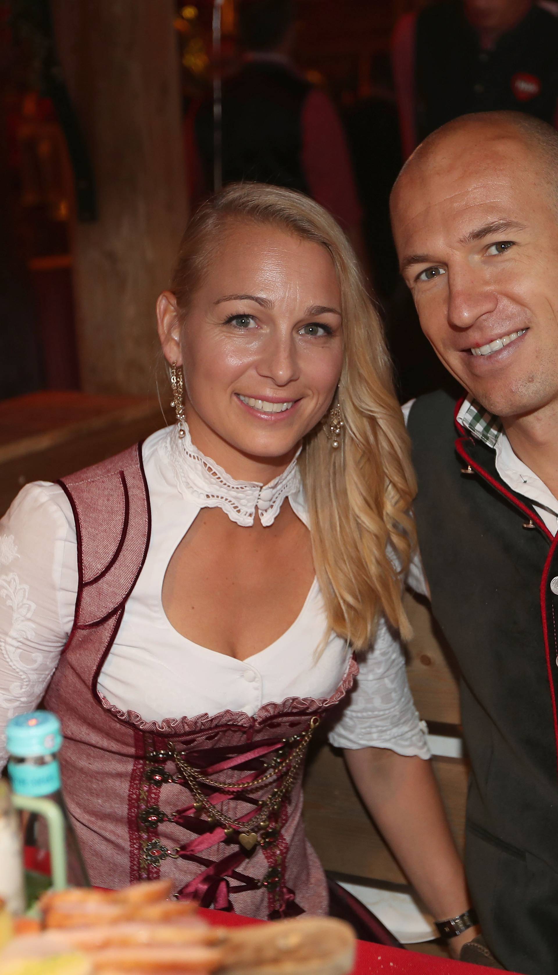 FC Bayern visits the Munich Oktoberfest