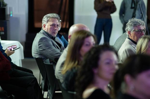 Zagreb: Na modnoj reviji predstavljena zimska olimpijska kolekcija za Zimske olimpijske igre