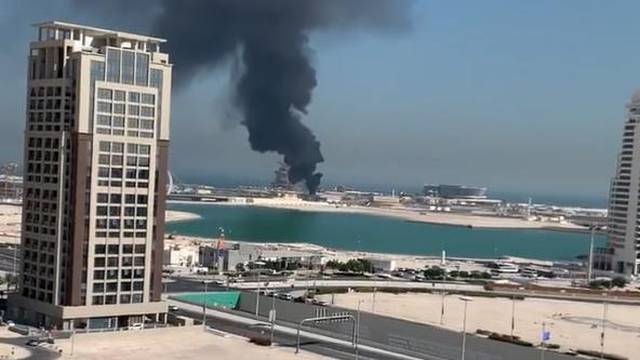 VIDEO Gori u blizini navijačkog sela u Dohi! Gusti dim vidio se kilometrima. Evo o čemu je riječ