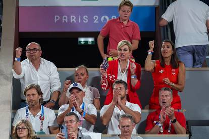 FOTO Kolinda Grabar-Kitarović s tribina gledala Donnin meč karijere. Pogledajte atmosferu