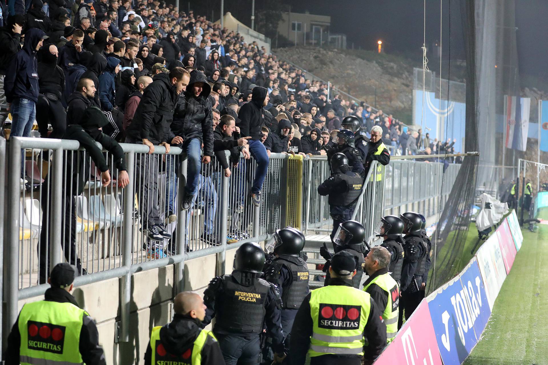 Rijeka: Hrvatski Telekom Prva liga, 16. kolo, HNK Rijeka - HNK Hajduk