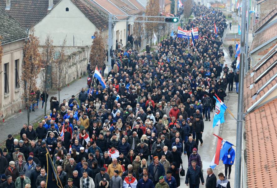 Predsjednica stigla u čizmama kakve su nosili hrabri branitelji