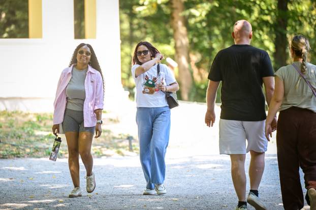 Zagreb: Nedjeljno popodne u parku Maksimir