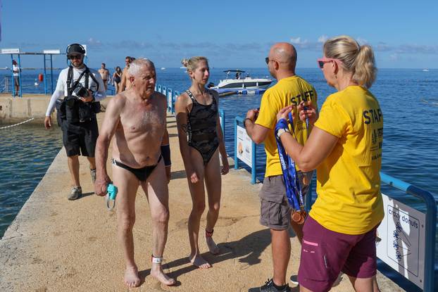 Održana plivačka manifestacija Porečki delfin