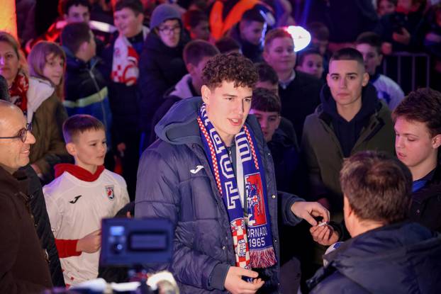 Zadar: Doček zadarskih članova srebrne rukometne reprezentacije