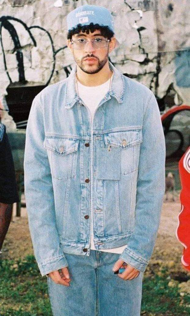 FOTO Bad Bunny kao inspiracija: Pronašli smo Zara komade koji su gotovo isti onima koje nosi