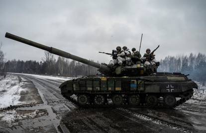 Kijev: U ratu smo eliminirali 132.160 okupatora; Kanadski tenkovi uskoro stižu u Ukrajinu