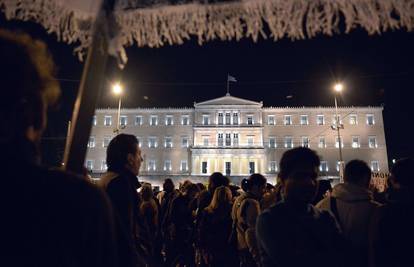 Unatoč prosvjedima: Grčka je usvojila novi štedljivi proračun