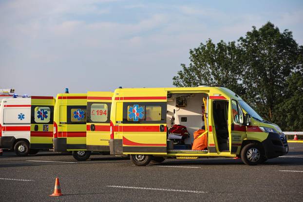 Zagreb: U blizini naplatne postaje Sveta Helena održana je vježba "Sigurnost 25"