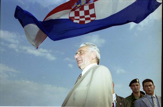 MORH objavio: Zauvijek ćemo pamtiti hrabrost, jedinstvo i žrtvu svih hrvatskih branitelja!
