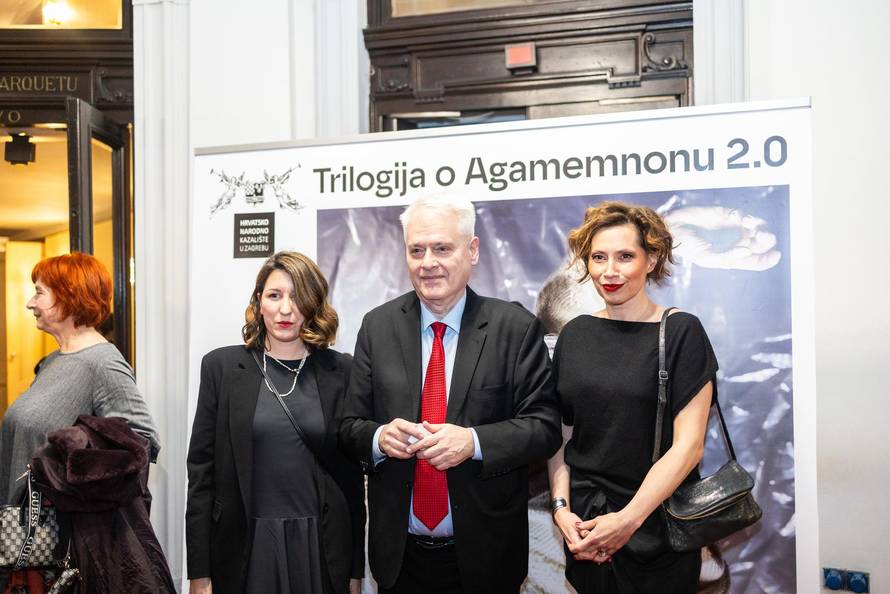 Zagreb: Poznati na premijeri predstave "Trilogija o Agamemnonu 2.0"