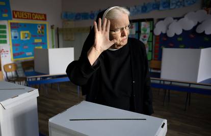Počeli izbori: Otvorena biračka mjesta u BiH, Australiji, Egiptu