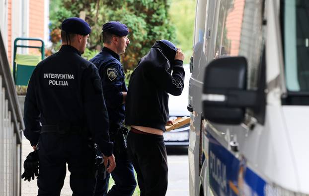 Na Općinskom sudu u Velikoj Gorici počela saslušanja muškaraca osumnjičenih da su pjevali ustaške pjesme 