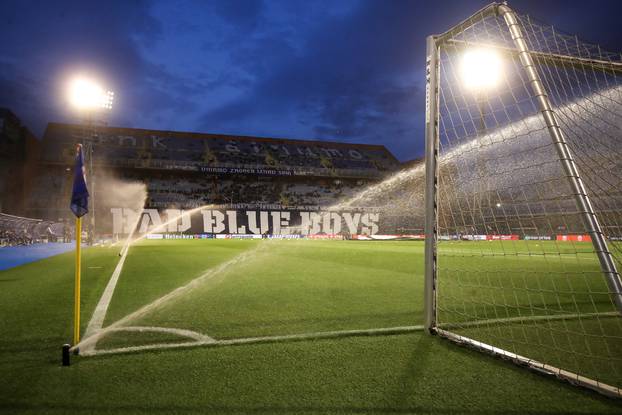 Zagreb: Atmosfera na stadionu Maksimir uoči utakmice